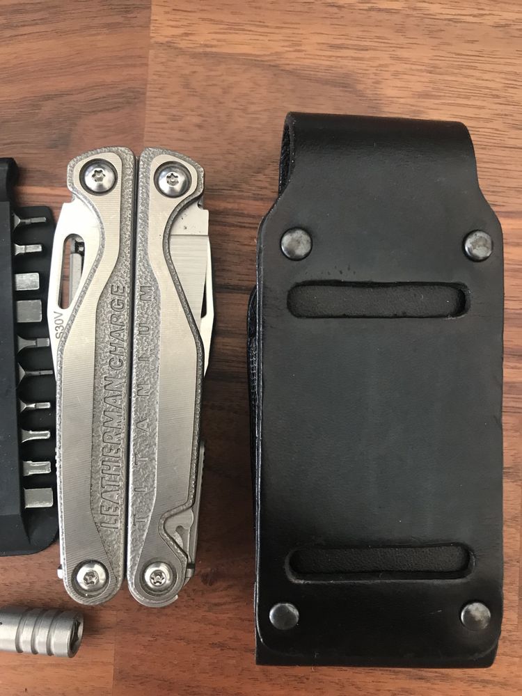 Multifunções Charge™ TTi – Leatherman