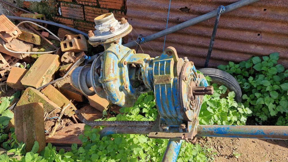 Trato motor rega PETER & motor rega trator