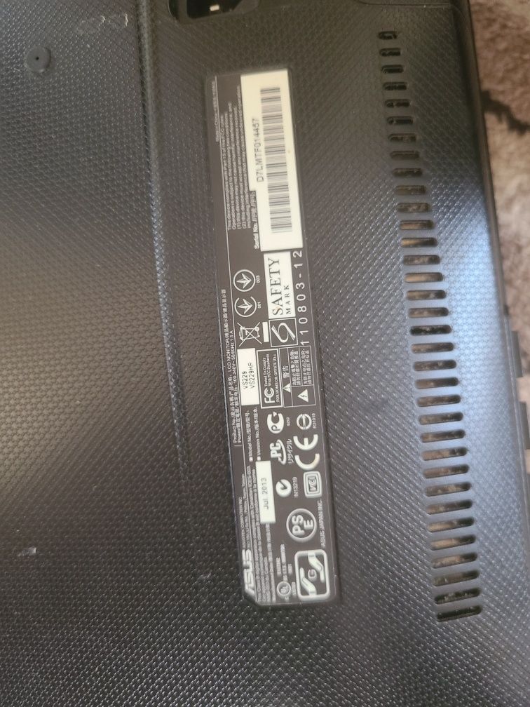 Лот 2 Монитора 23 дюйма Phillips,  Asus