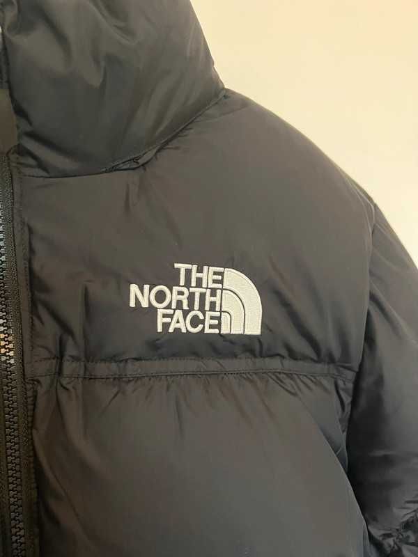 The North Face 1996 Retro Nuptse 700 L