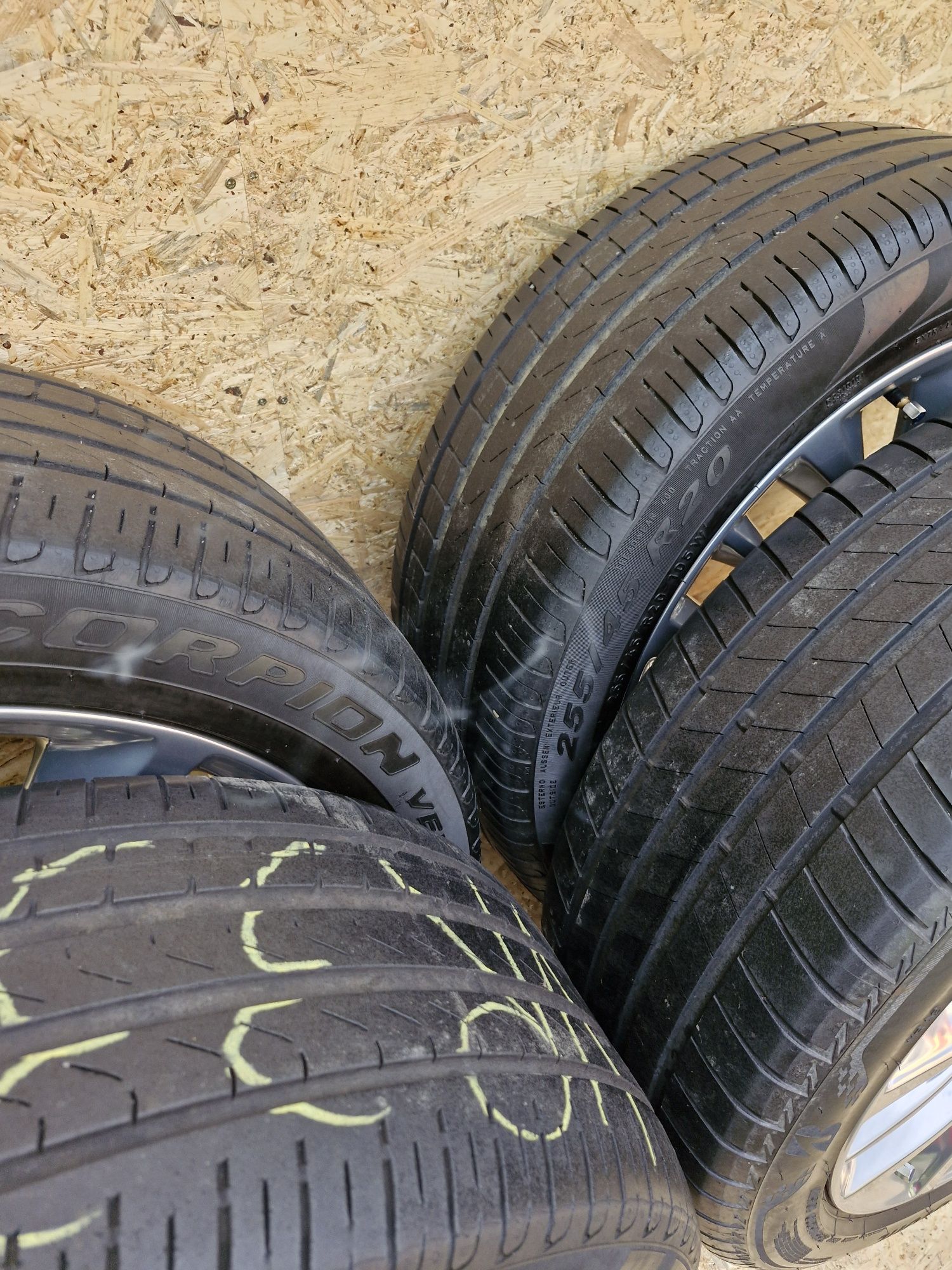 Alufelgi 20 Koła Letnie Ford EDGE KUGA 5x108 KT4C-1007-K1A