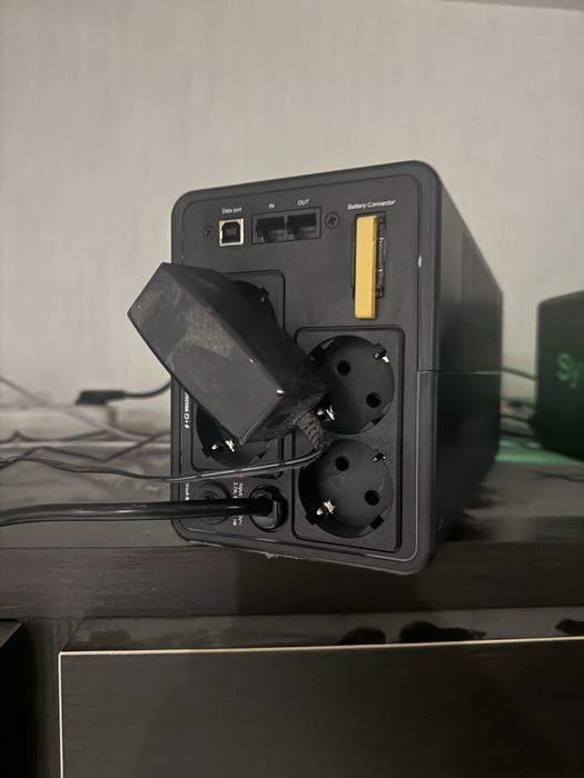 ИБП APC BX750MI-BR — как новый