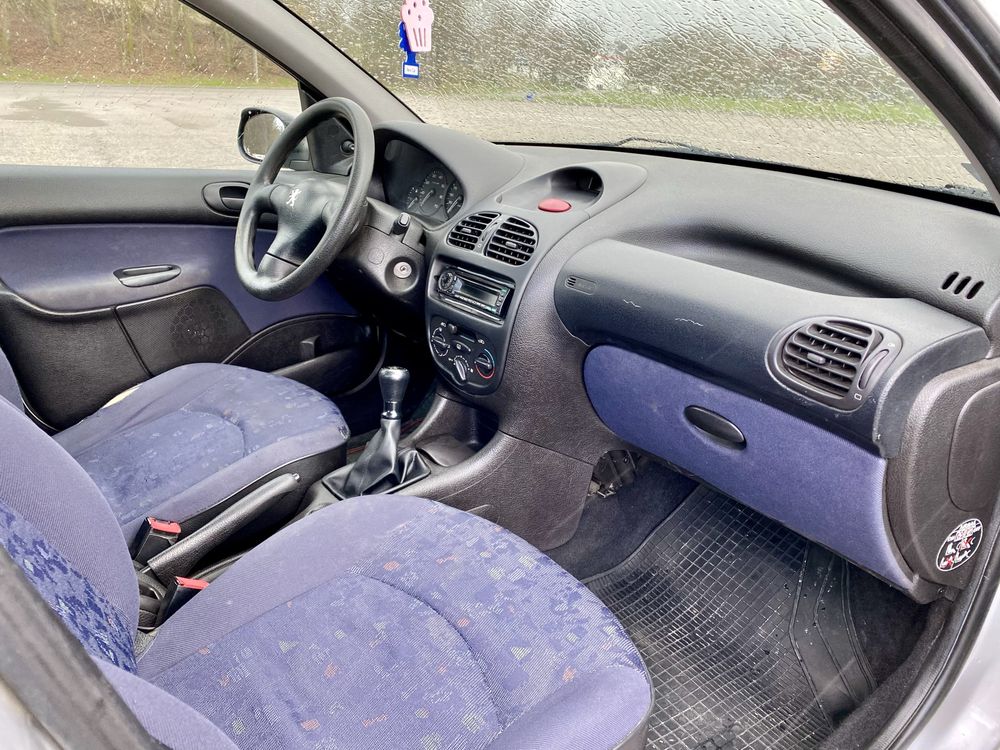 Peugeot 206 1.1 benzyna 60km 2000r