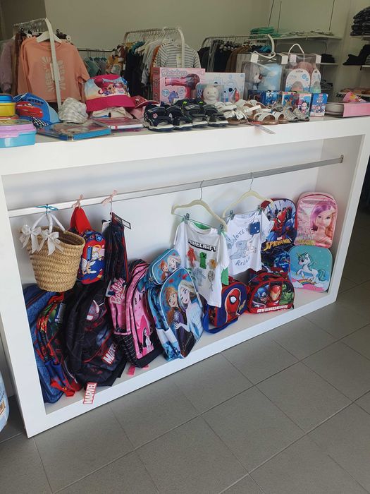 Movel loja dupla face