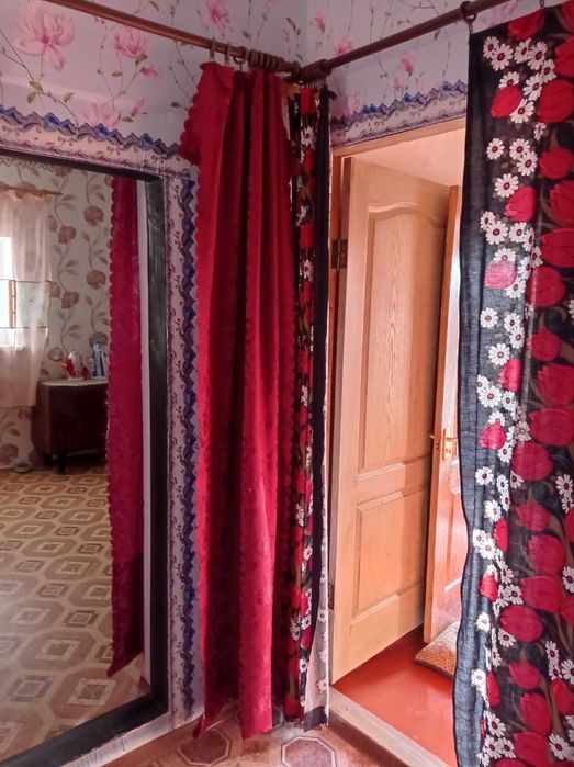 Продаю дім, Куцуруб