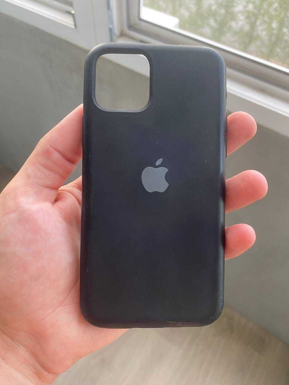 Чехол Apple Silicone Case для iPhone 11 Pro