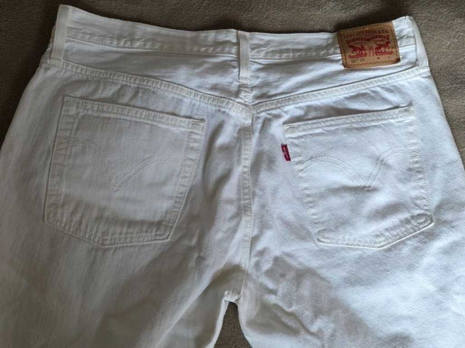 Levi’s 501 CT białe jeansy damskie 30/32, tapered fit, selvedge denim