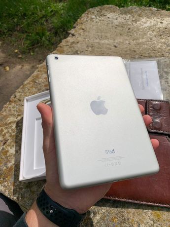 Apple Ipad mini 1 16gb wifi White повний комплект