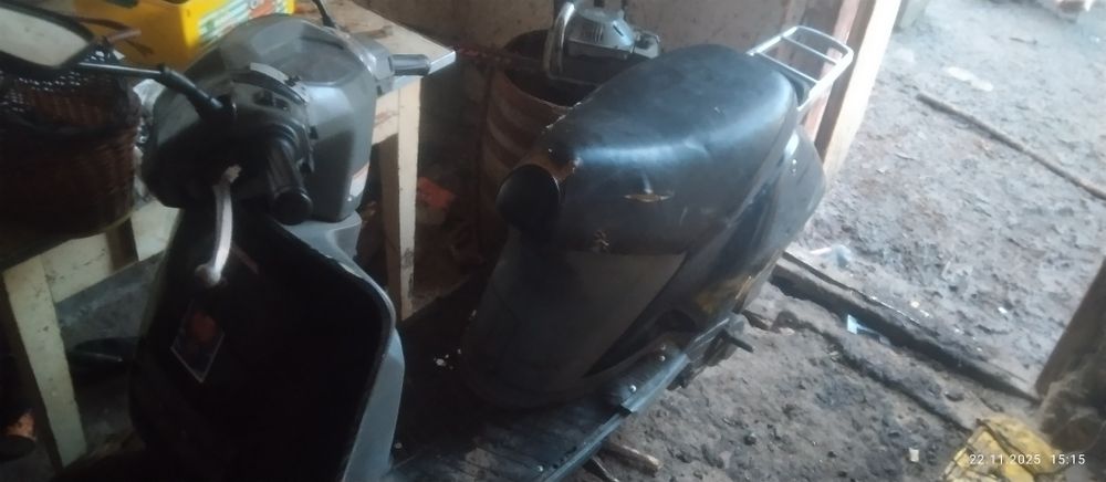 Продам скутер Хонда леад аф 20