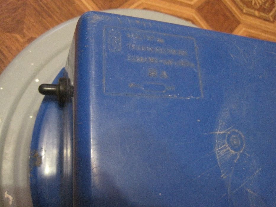 Крышка двигатель 'Блостир', стиральная машина СССР