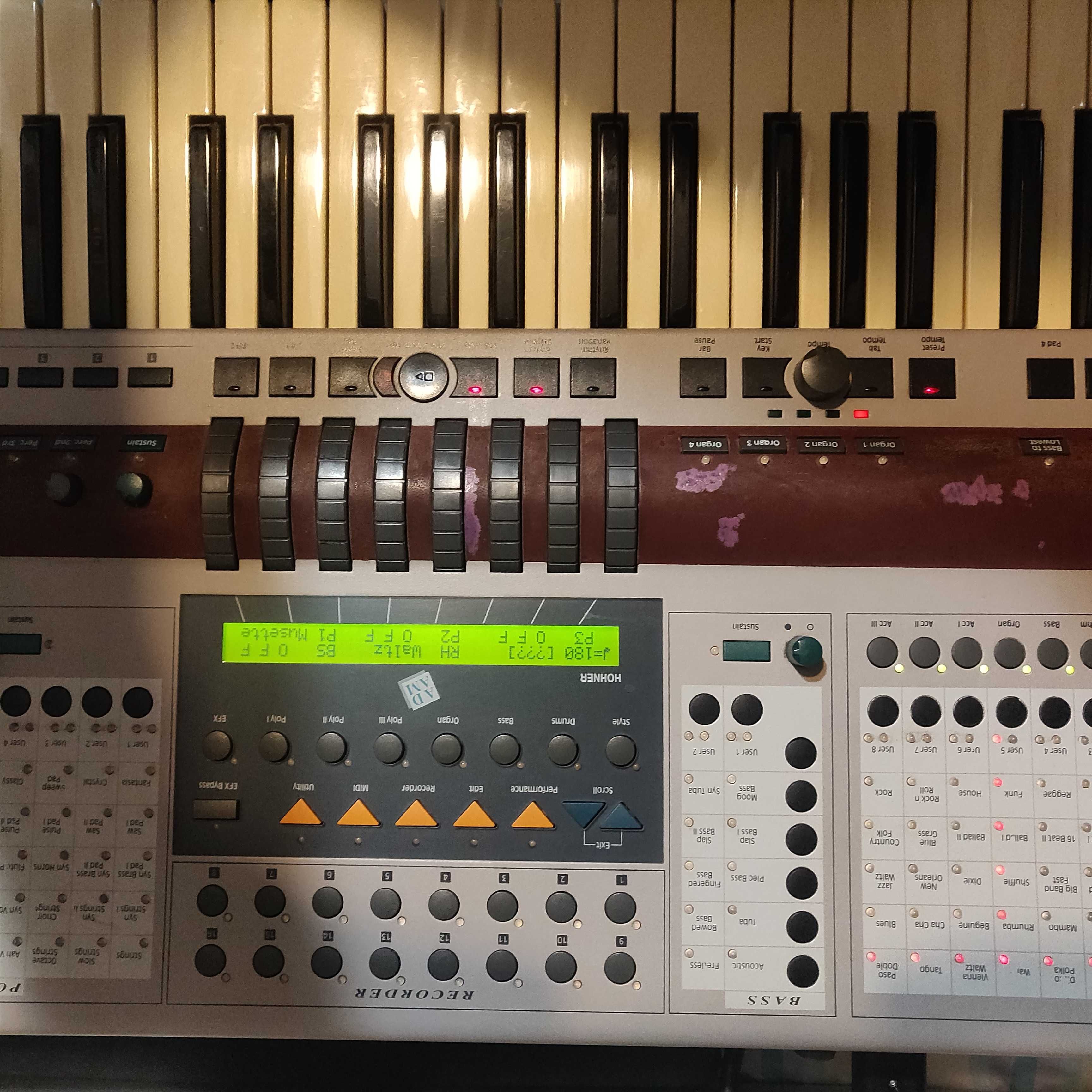 Wyjątkowy keyboard projektowany przez twórcę Waldorfa.