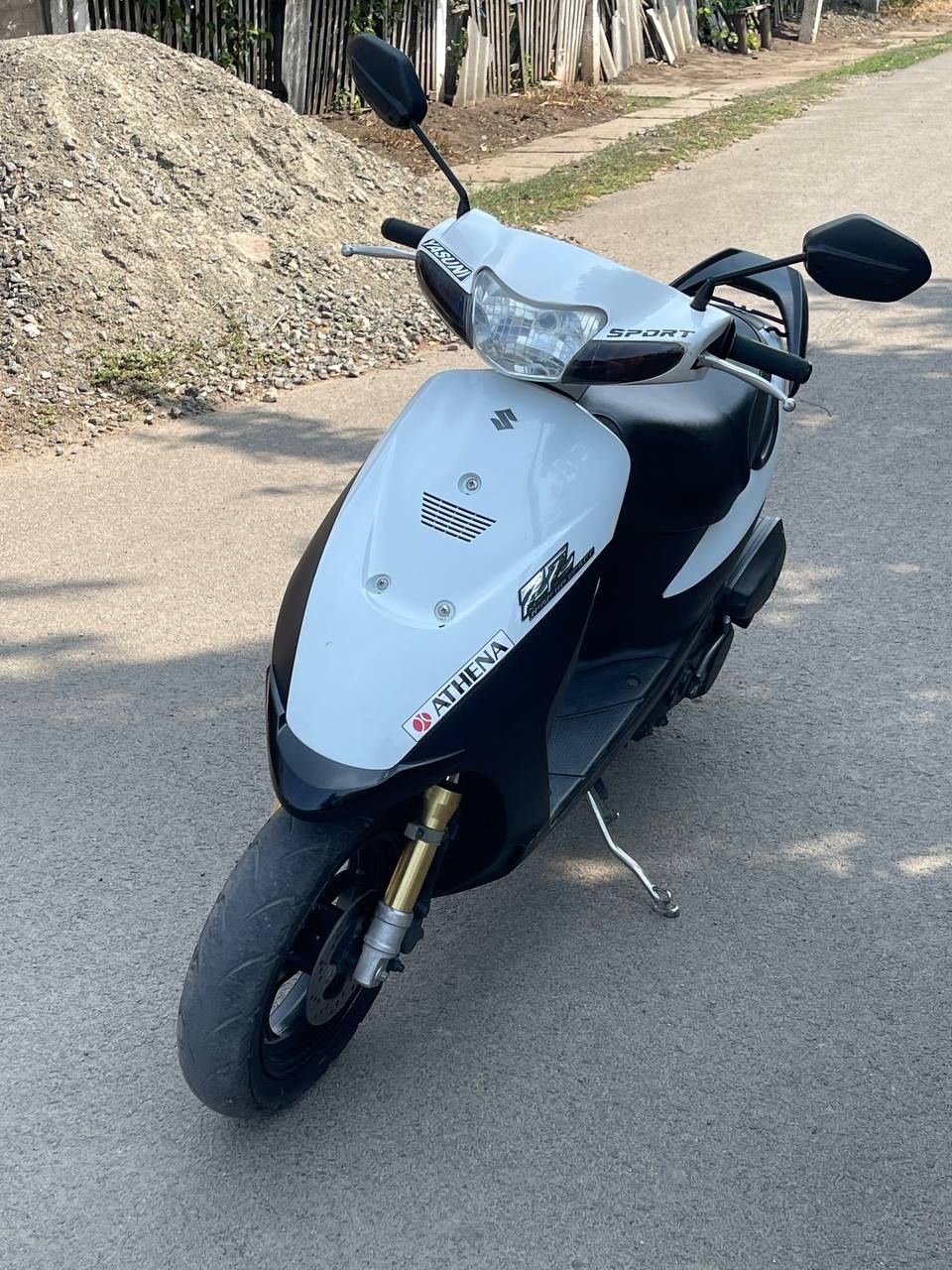 Suzuki zz inch up sport
