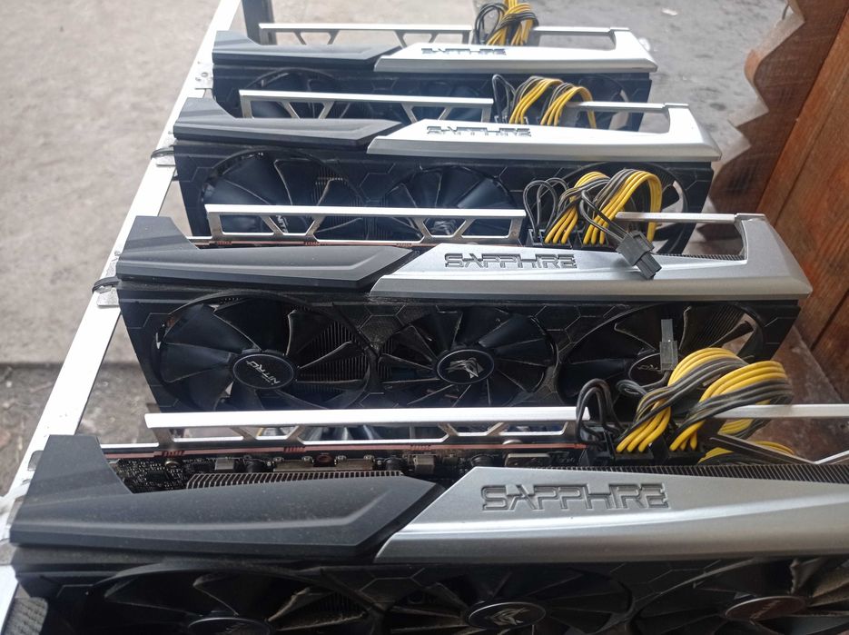 Майнінг ферма sapphire 5700 xt