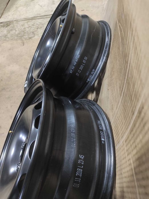 Нові диски VW 5х112 R16 ET46 Skoda Passat Audi Golf Із запаски є 3 шт.