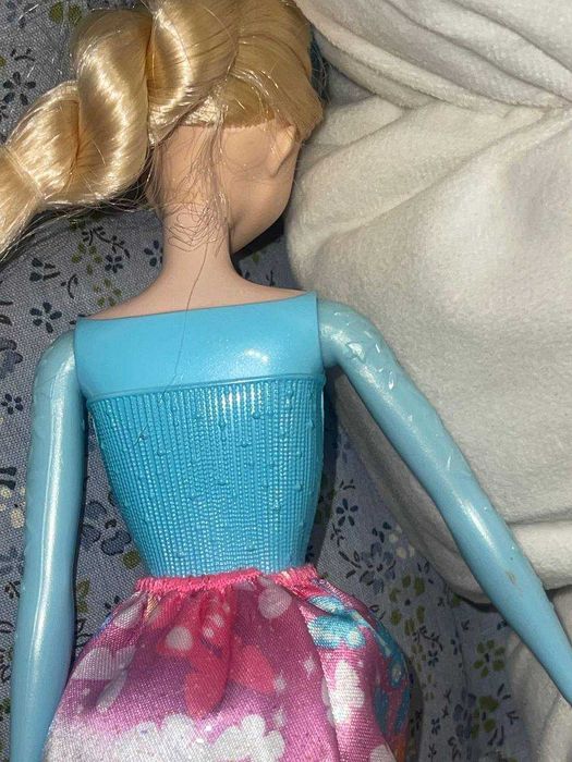 Лялька Ельза Mattel Disney. 2012. Індонезія.