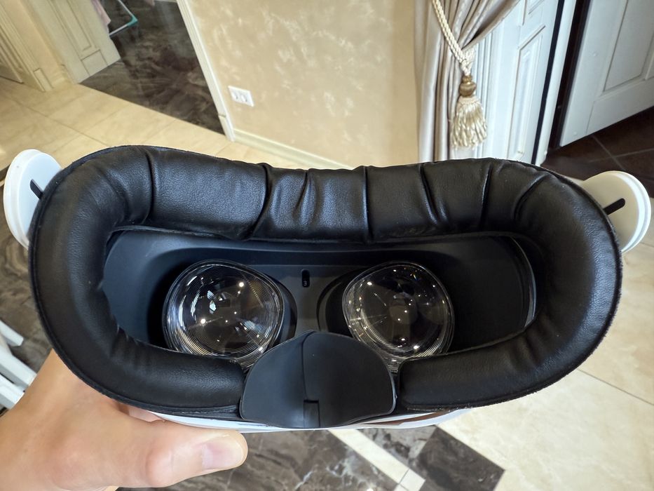 Окуляри віртуальної реальності Oculus Quest 2 128Gb