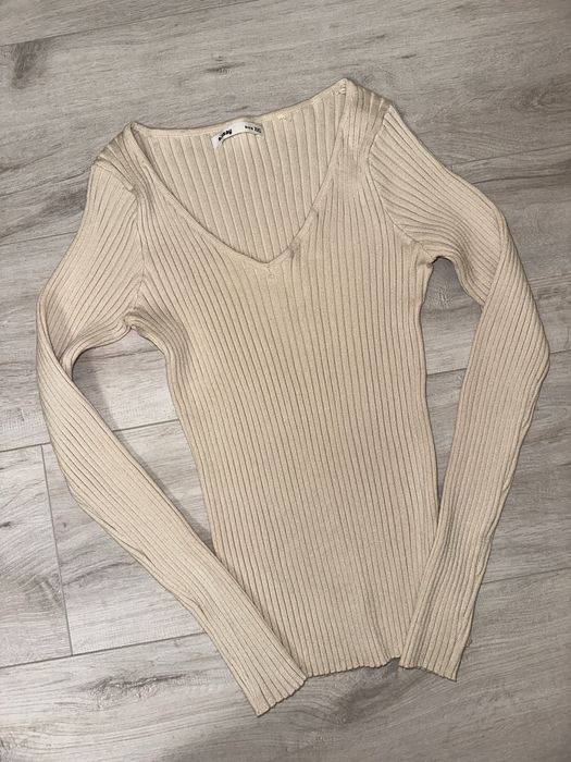 Трендовий лонгслів