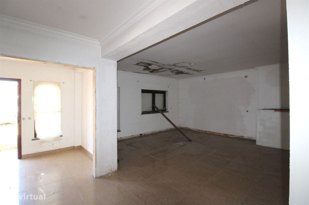 Moradia T3/ Anexos / Caranguejeira / Leiria