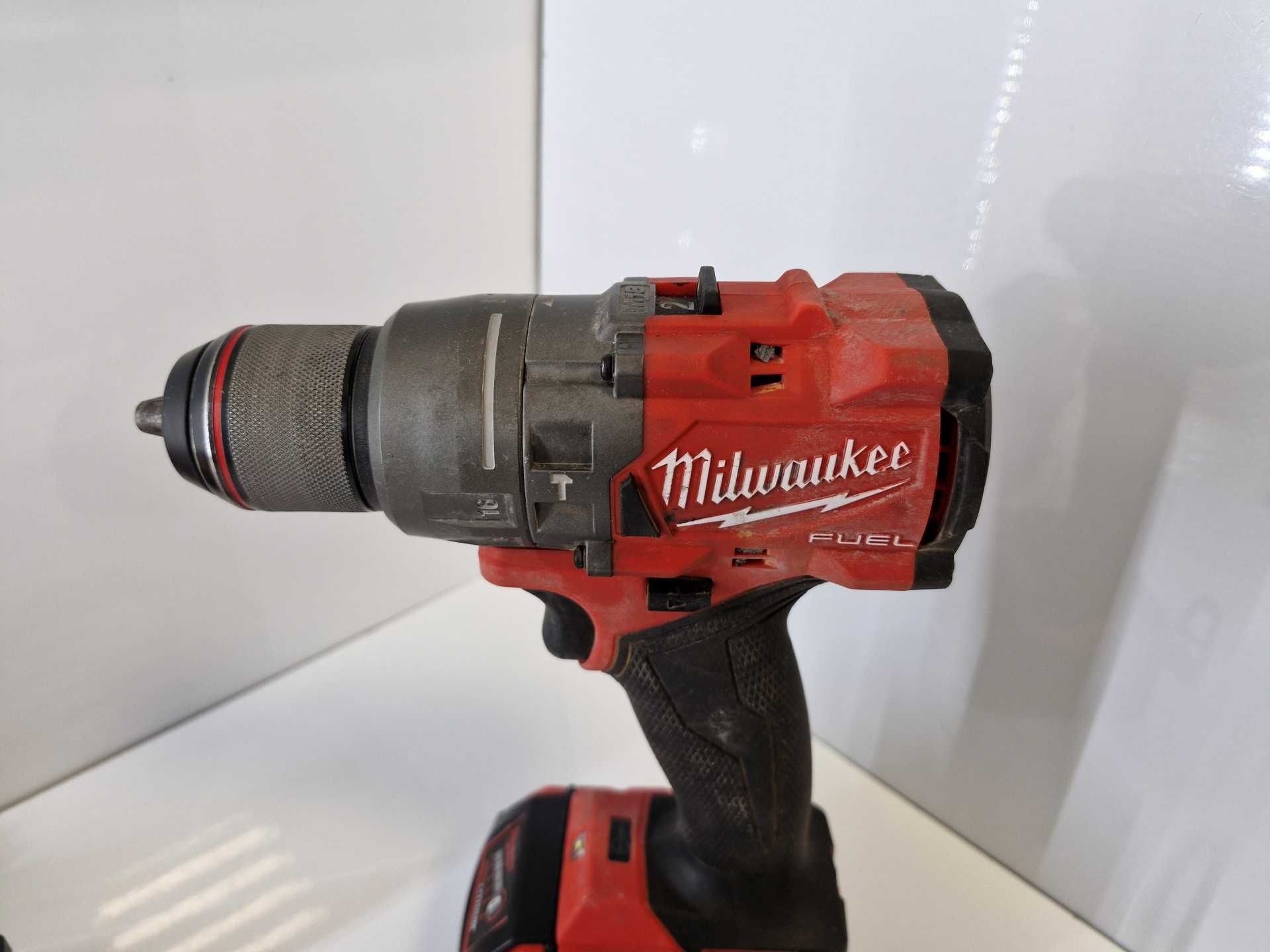 Milwaukee M18 FUEL wiertarko-wkrętarka z udarem M18 FPD3-502X
