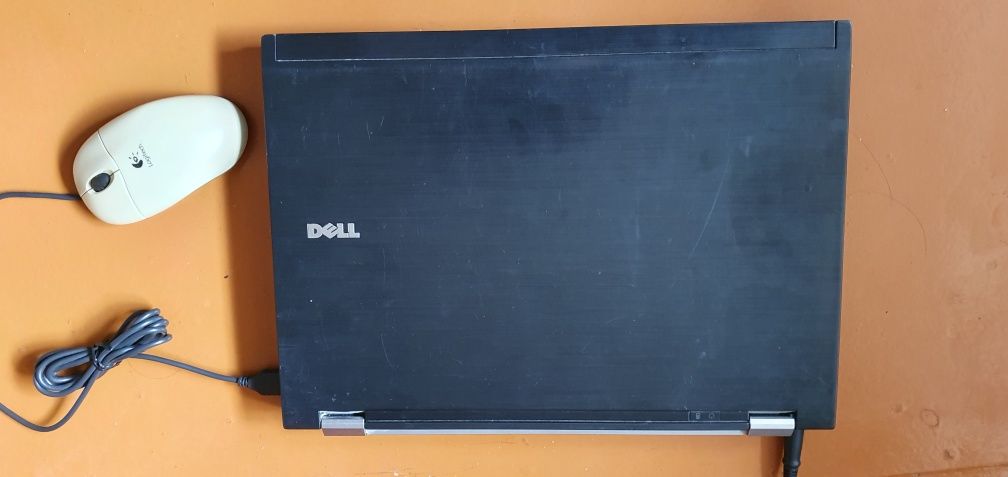 Ноутбук DELL e6400 /4Гб озу/ 160Гб HDD