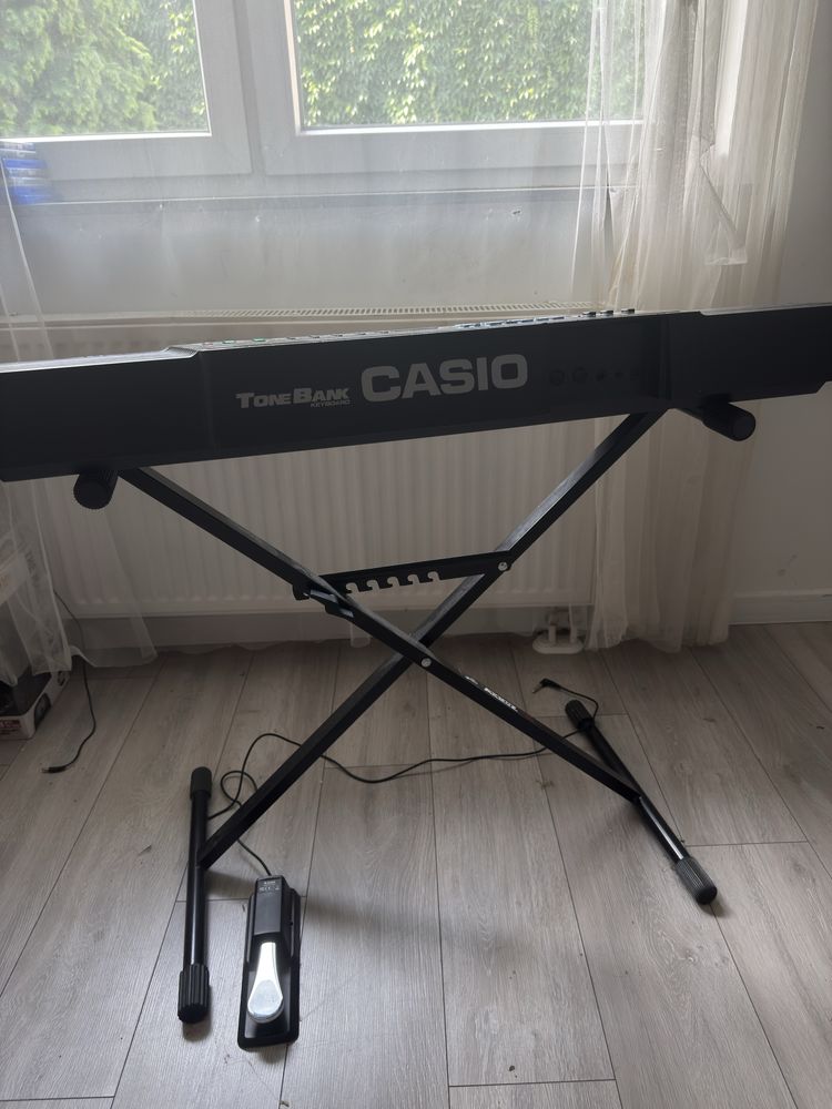 Keyboard casio CT-655