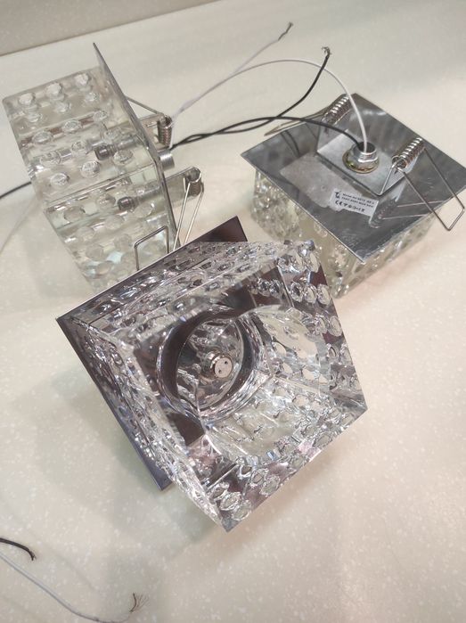 Вбудований світильник