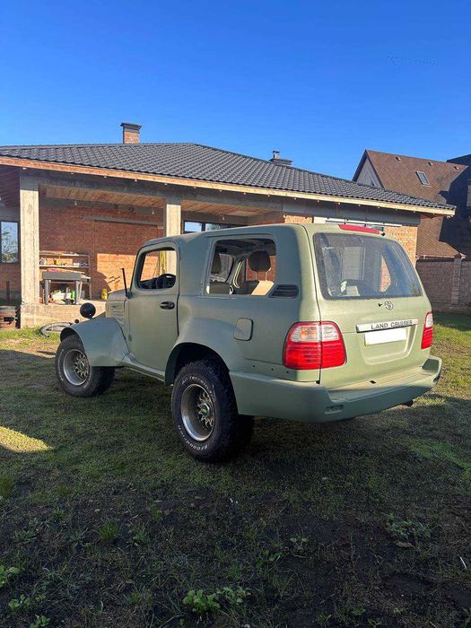 ЗИЛ + Toyota Land Cruiser Prado