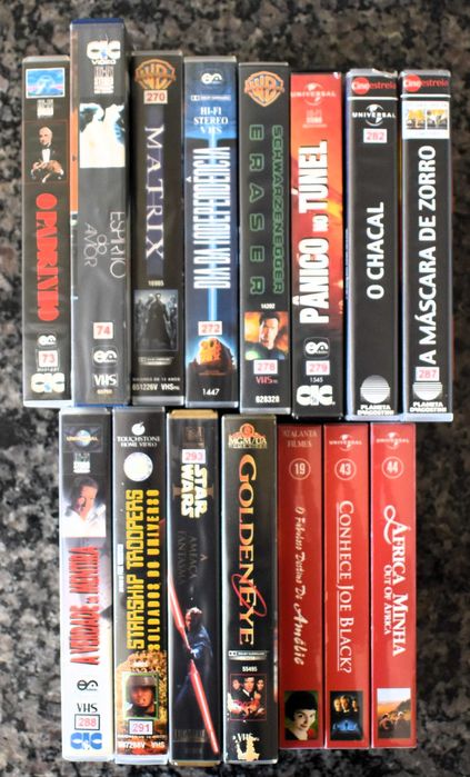 Lote 15 filmes de vários géneros em VHS (Lote 3)