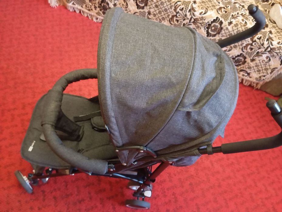 Каляска дитяча бу