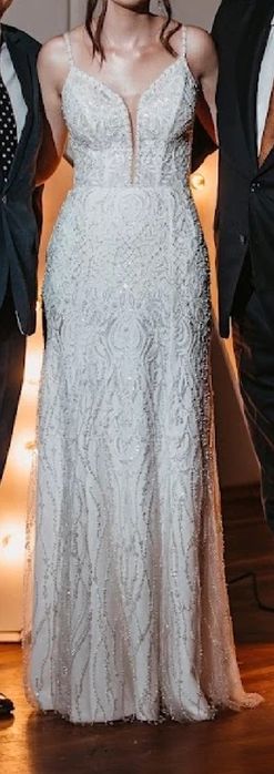 Suknia ślubna biała ręcznie wyszywana syrenka