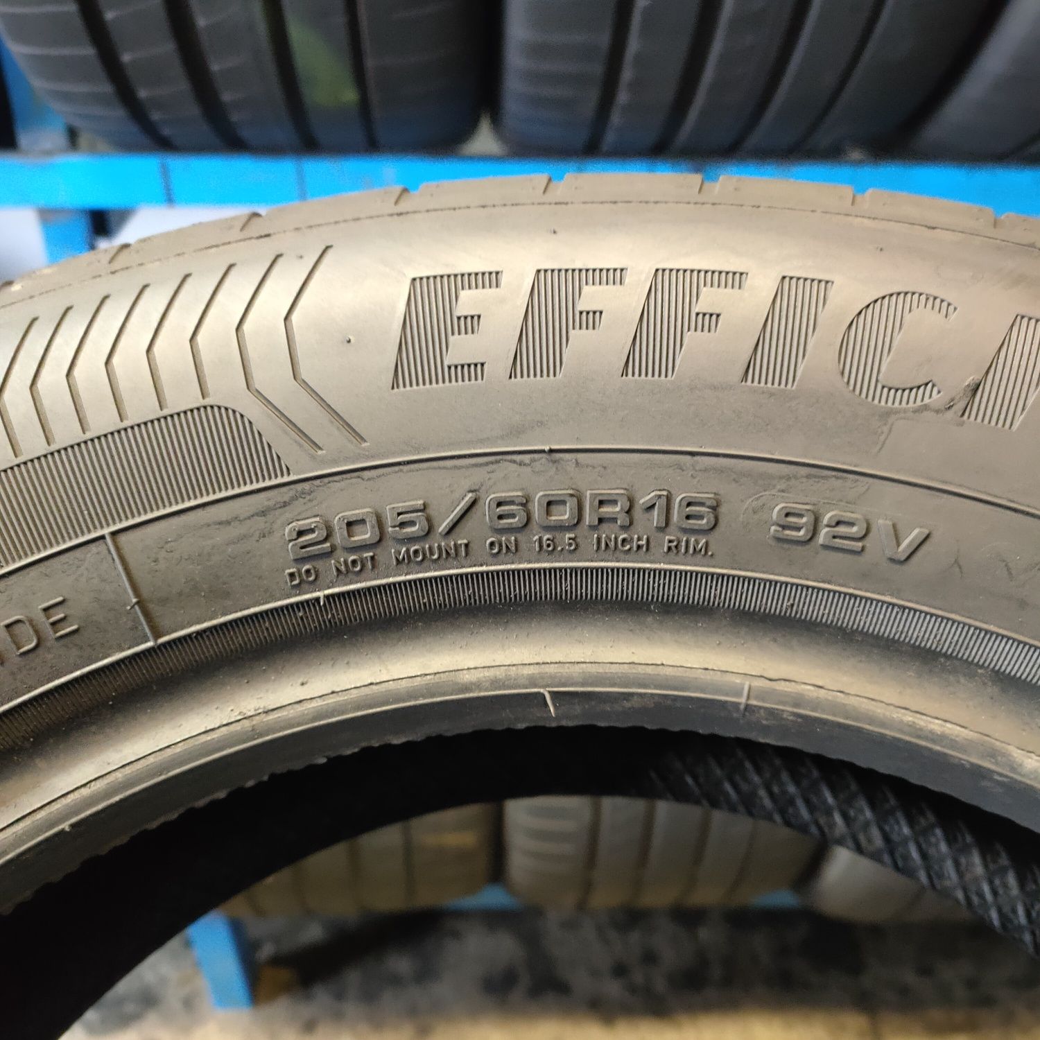 205/60r16 GoodYear Efficient Grip Performance 2020r 5,5mm