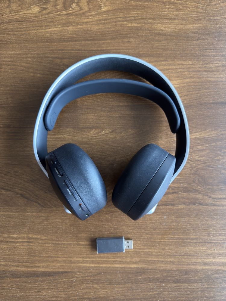 Konsola PS5 Digital - 1TB + Słuchawki Pulse 3D + 2 pady