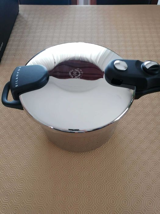 Panela de pressão 6L - Silampos (Nova)