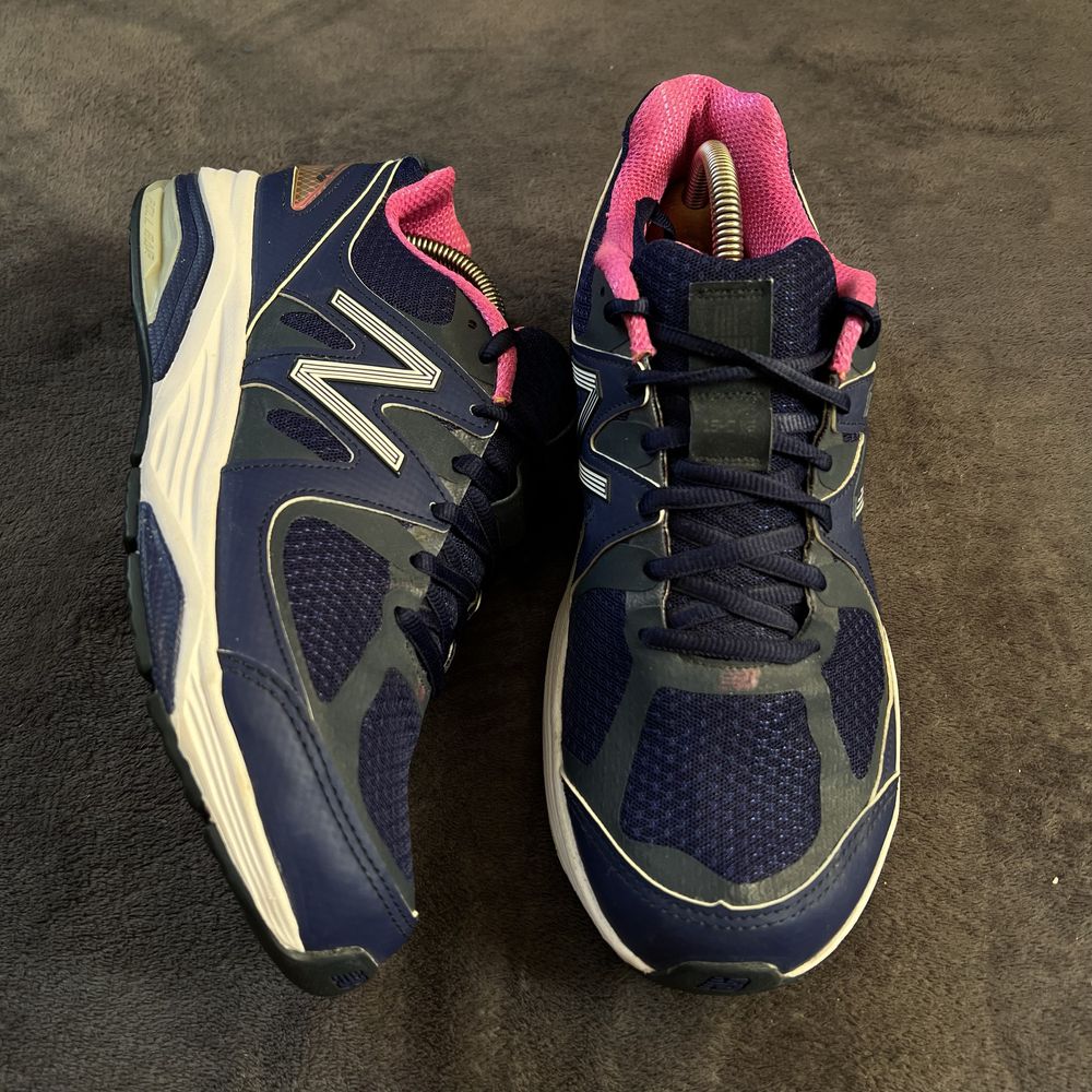 Чоловічі кросівки New Balance 1540v2 . P. 41,5. Ідеал!!!