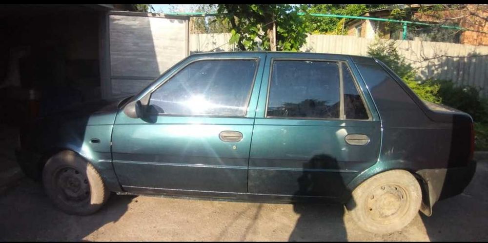 Продам автомобіль Дача Соленса 2003р
