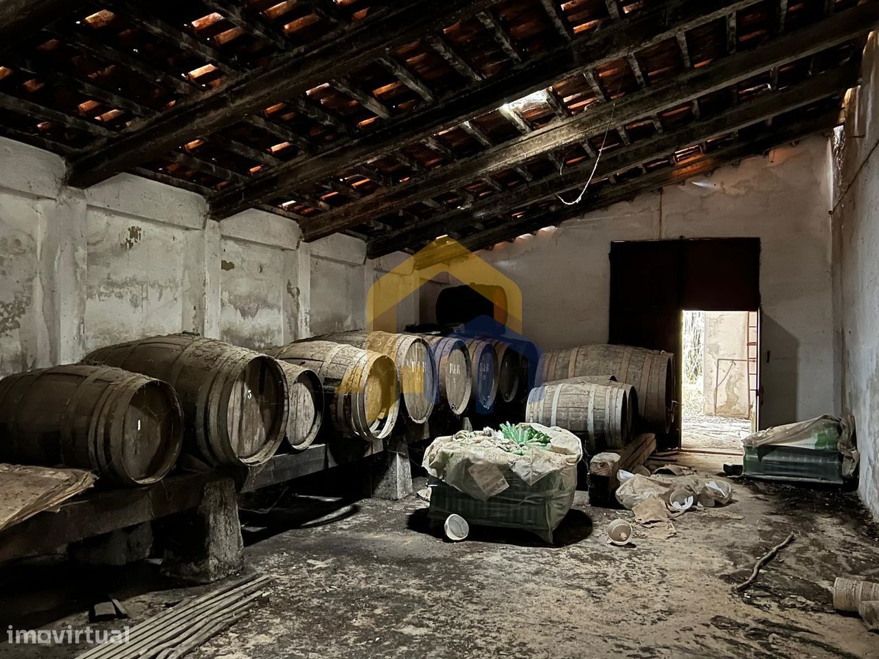 Emblemática Adega Vinhos Ramalho em Estremoz