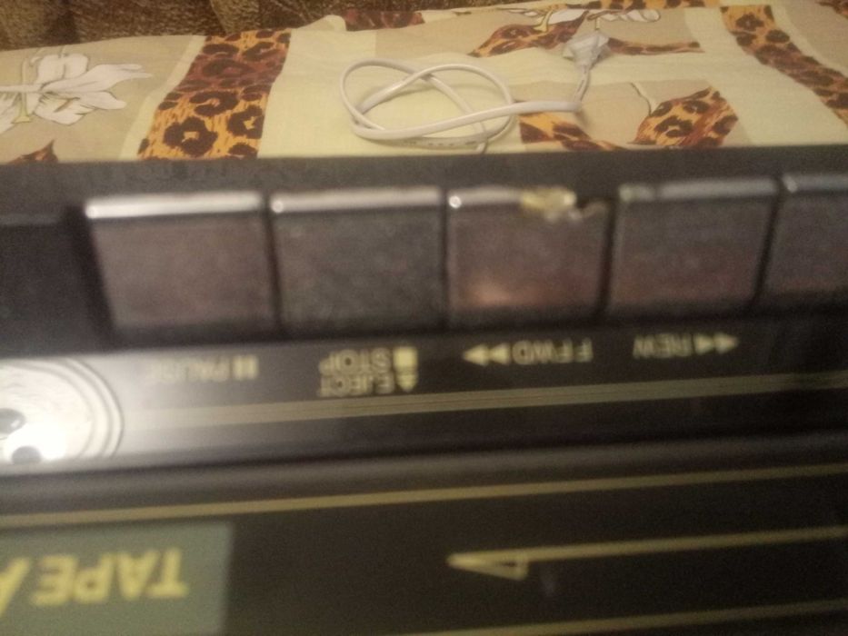 Магнітола-  SANYO c 35