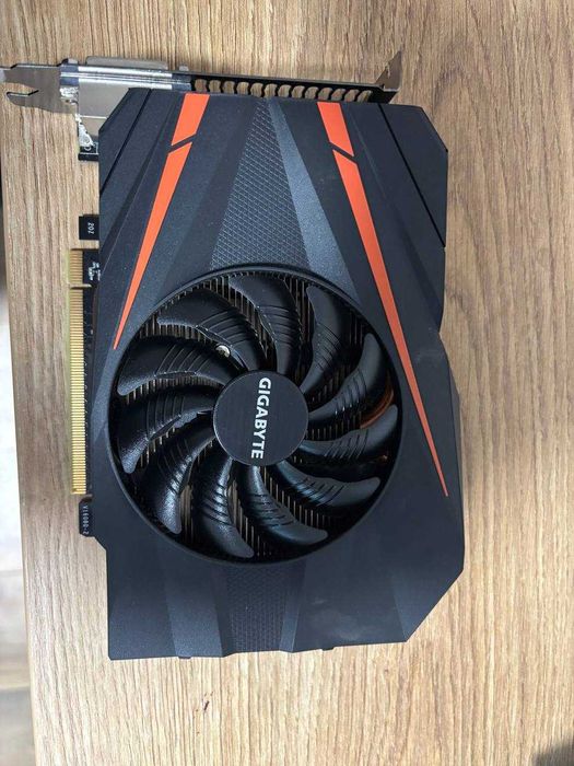 Продам ПК I7-6800k Gtx 1060 6GB Gigabyte 16 GB DDR4 Crucial 2400 MHz