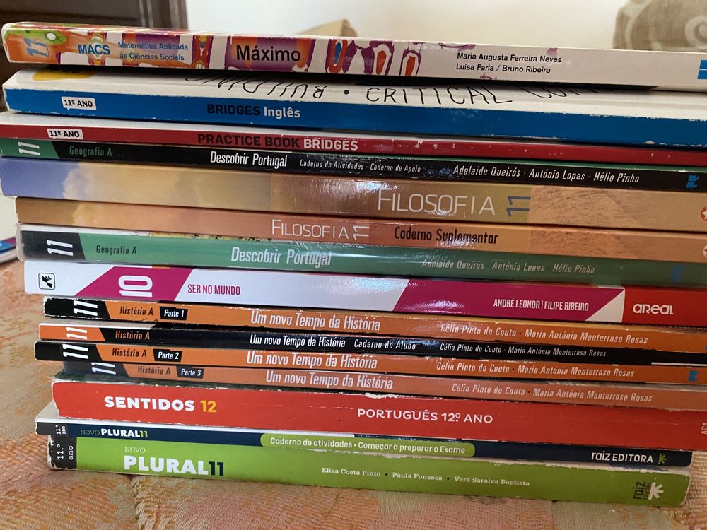 Livros 10/11/12 ano