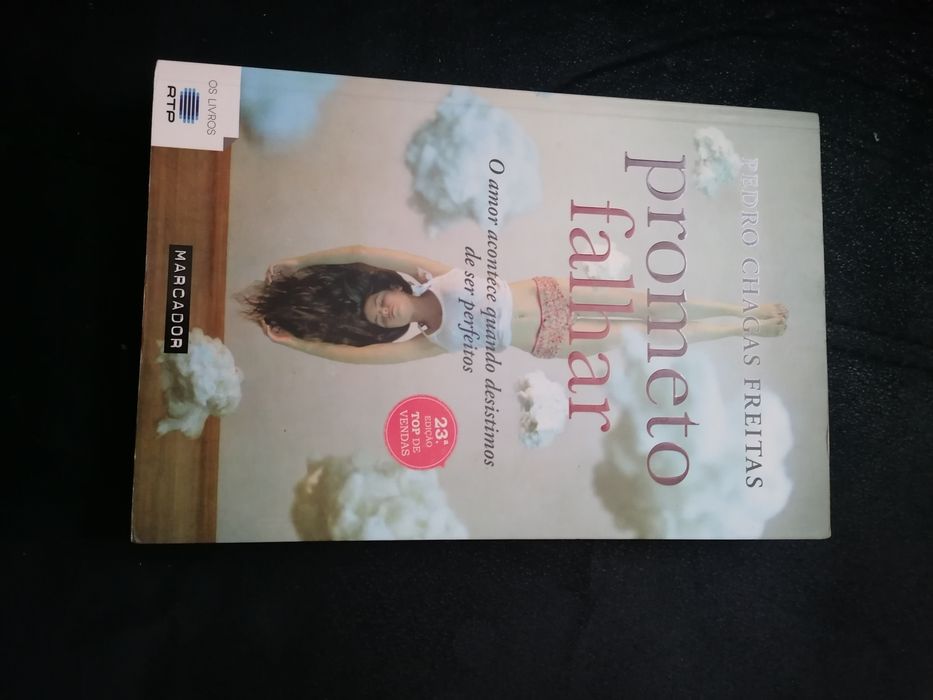 4 livros em bom estado