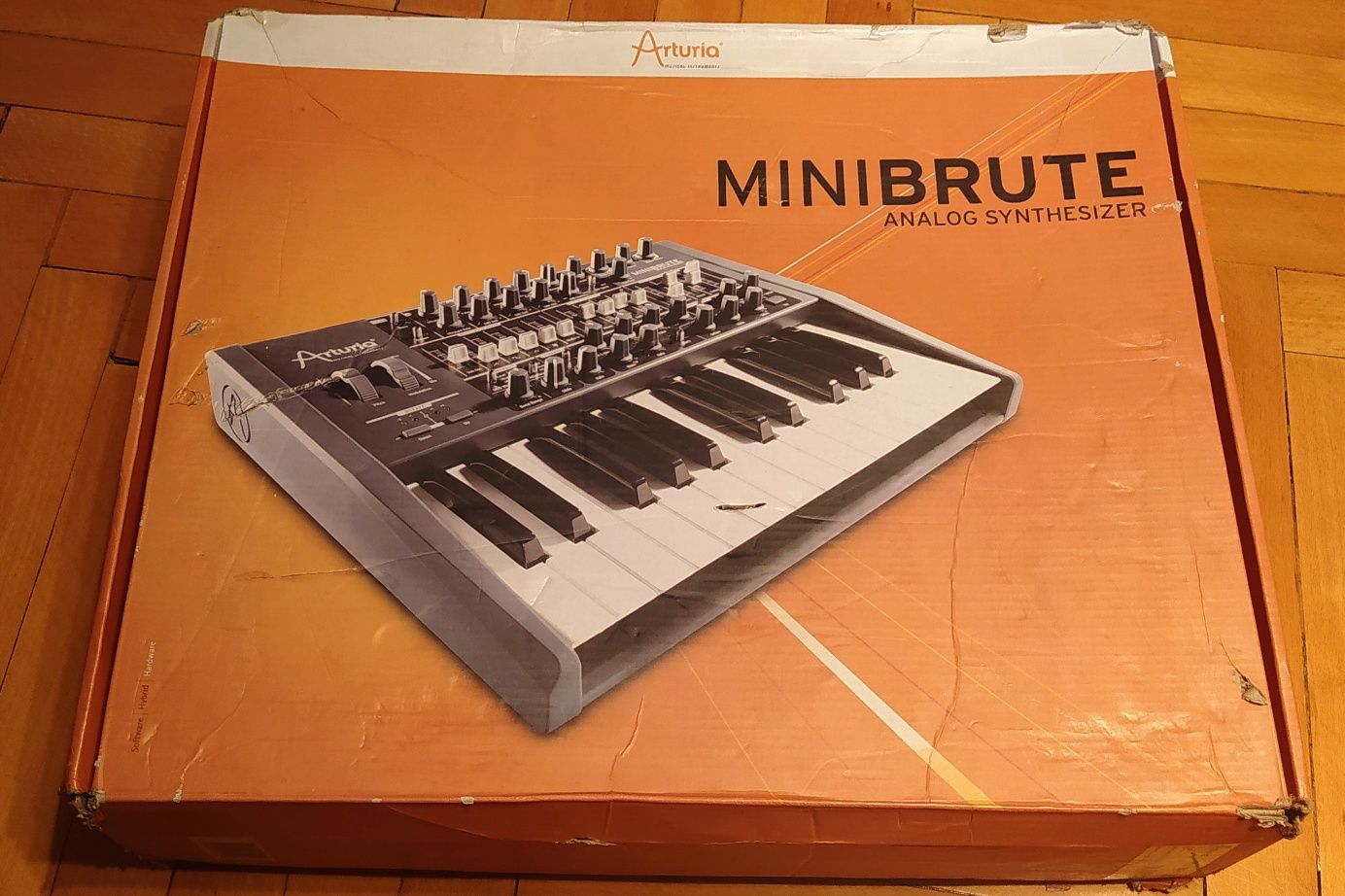 Arturia Minibrute analogowy syntezator