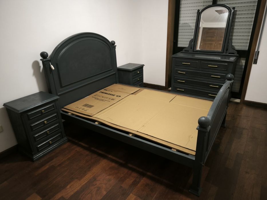 Mobília de quarto completa (negociável)