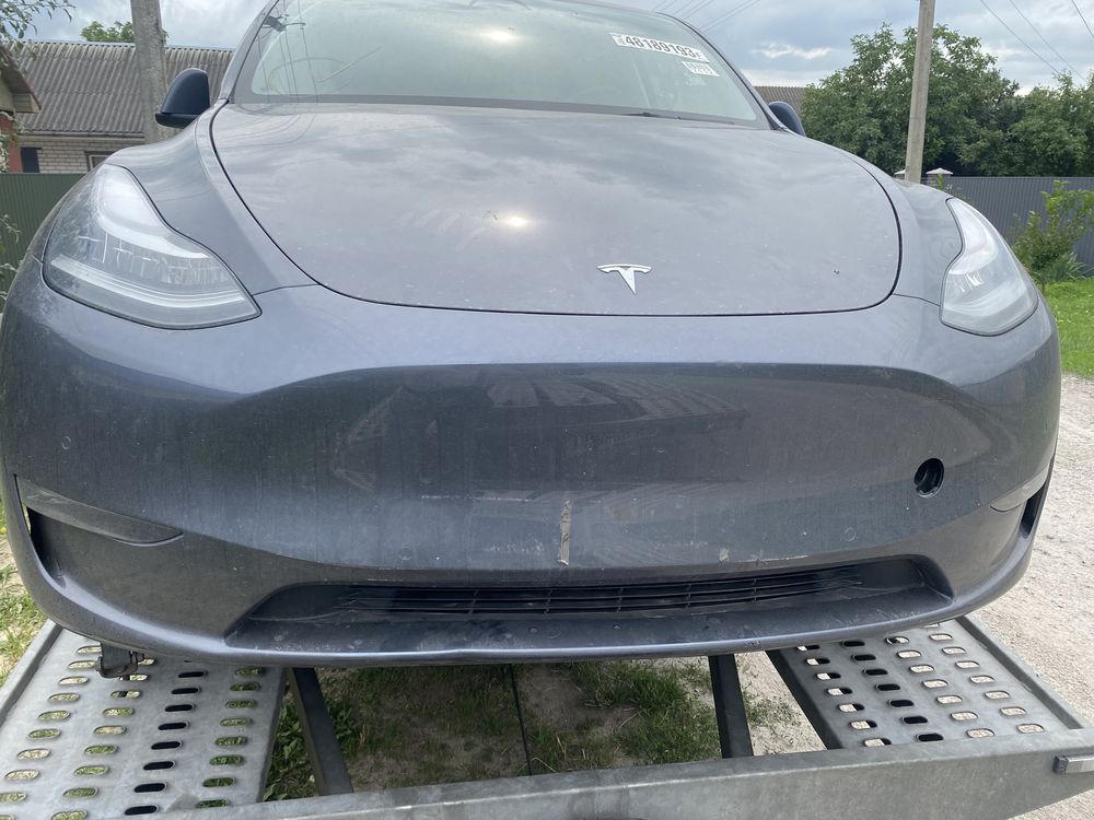 Розборка tesla model Y
