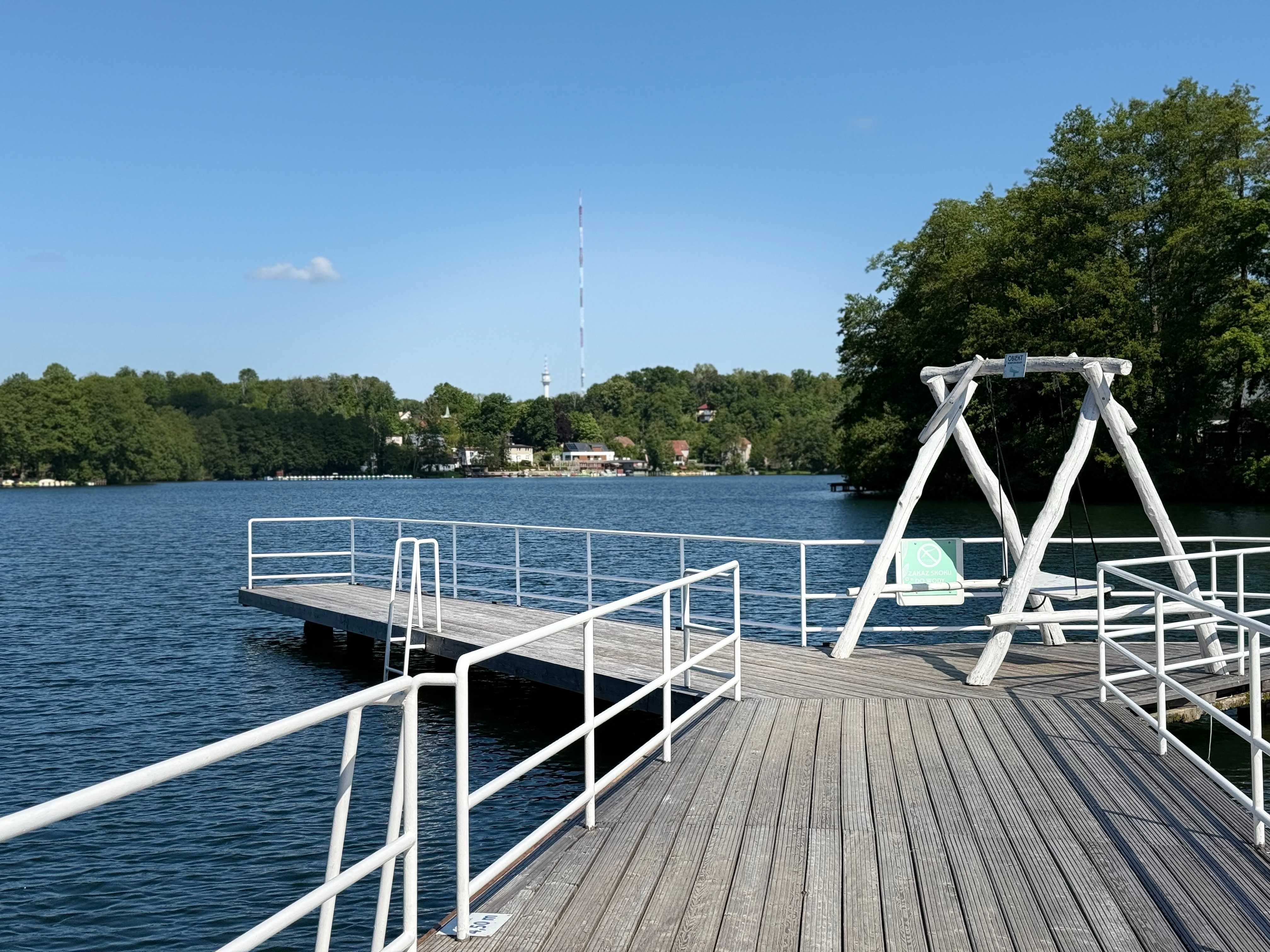Domek nad jeziorem (z plażą). 4-osobowy. Lake Park Łagów, Mundi.