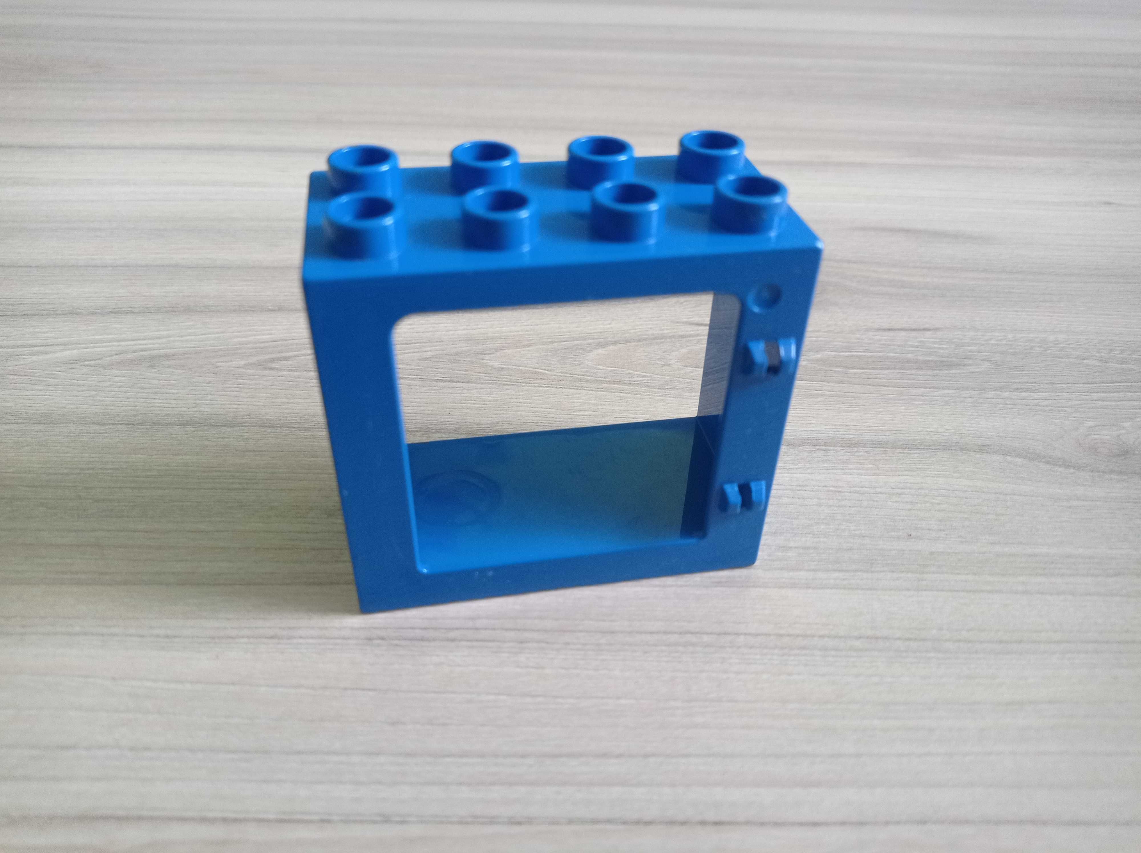 Klocki Lego Duplo okno 2x4, niebieskie okno, rama