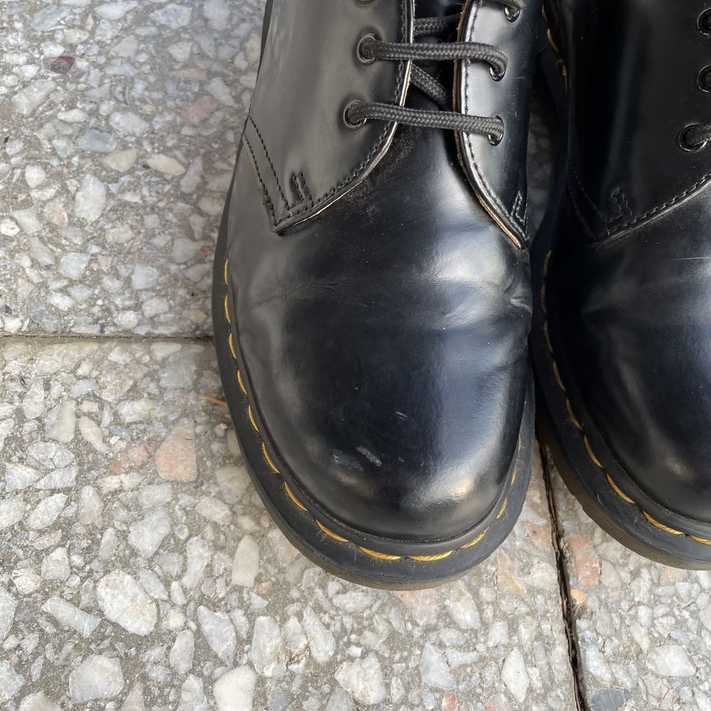 черевики dr. martens