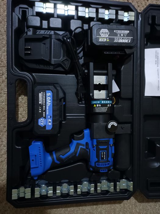 Інструмент гідравлічний прес для обтиску клем CM300