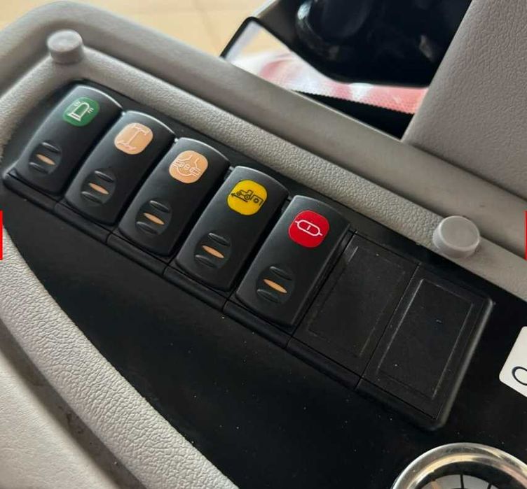 Трактор TUMOSAN 8110 (105 к.с.) ВІДТЕРМІНУВАННЯ 30/70% Гарантія 2 роки