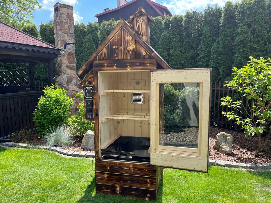 Elektryczna wędzarnia ogrodowa 600L