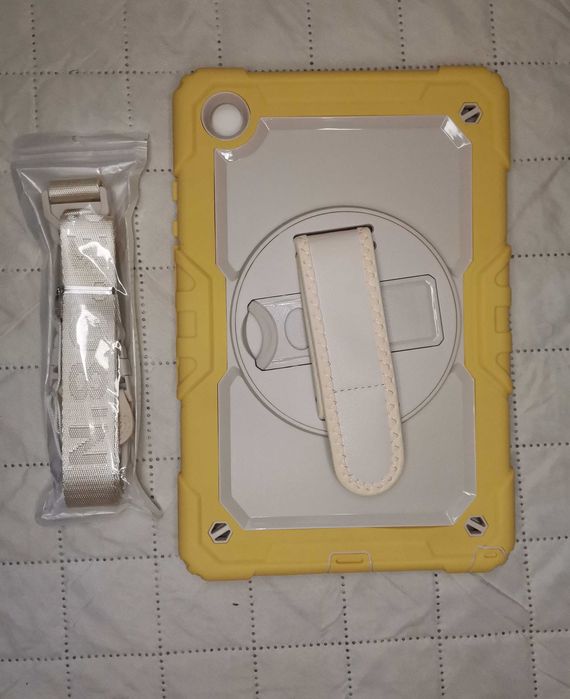 Etui do tableta A 7 / 10.4 różne modele